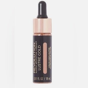 Makeup Revolution Liquid Highlighter in the shade "Lustre Gold"